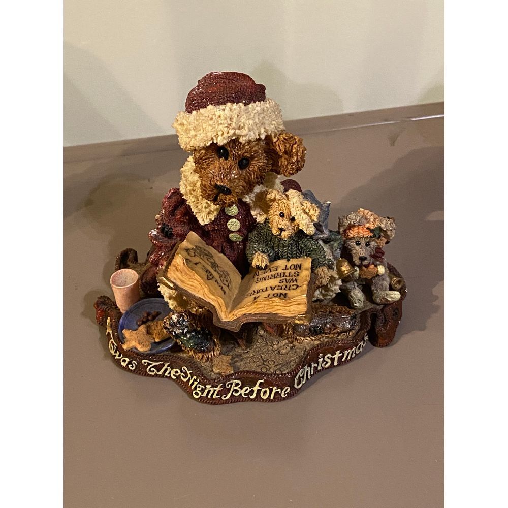 Boyd's Bears & Friends The Bearstone Collection Christmas Reading‎ Bear Figurine